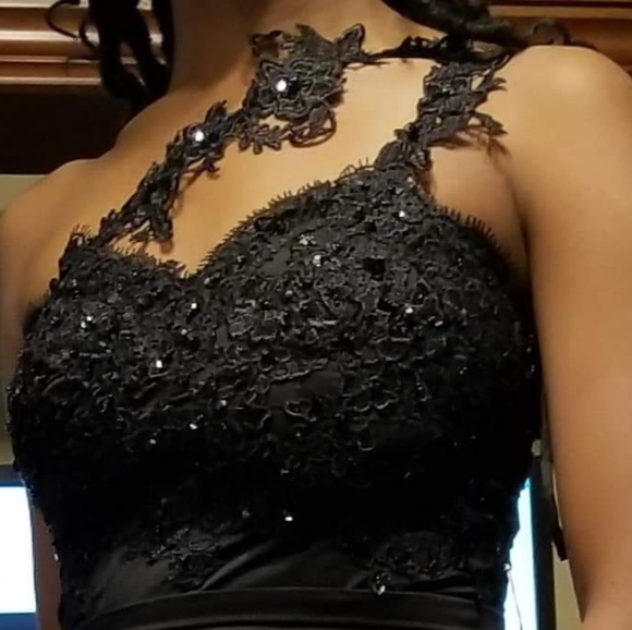 Black Formal Mermaid Dress (Prom) - Picture 3 of 6
